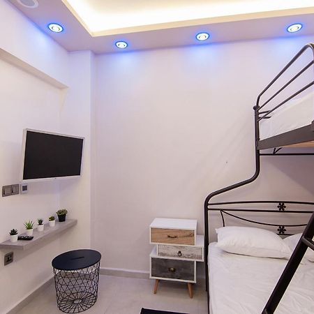 Modern Studio For 4 In Glyfada Lejlighed Athen Eksteriør billede