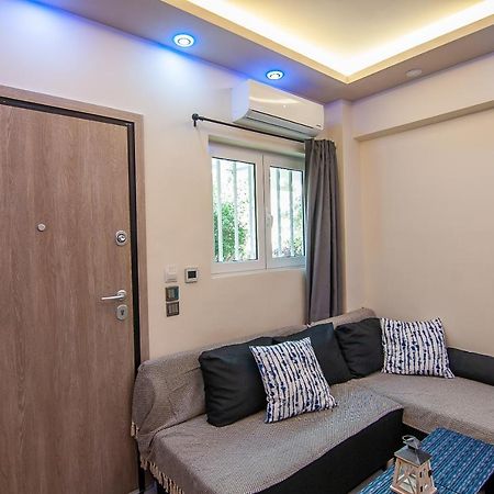 Modern Studio For 4 In Glyfada Lejlighed Athen Eksteriør billede
