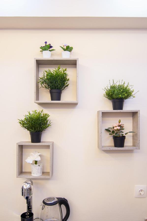 Modern Studio For 4 In Glyfada Lejlighed Athen Eksteriør billede